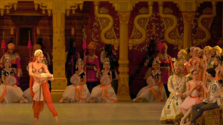 Выложен балет “Баядерка”, претендующий на звание лучшего в 2019 году - Новости Калининграда | Кадр из видеозаписи &quot;Баядерка&quot;