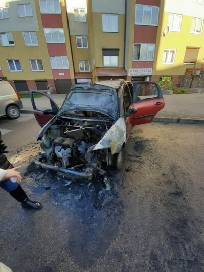Сломали нос, подожгли дверь и спалили машину: калининградку преследуют неизвестные, полиция бездействует - Новости Калининграда | Фото: героиня публикации