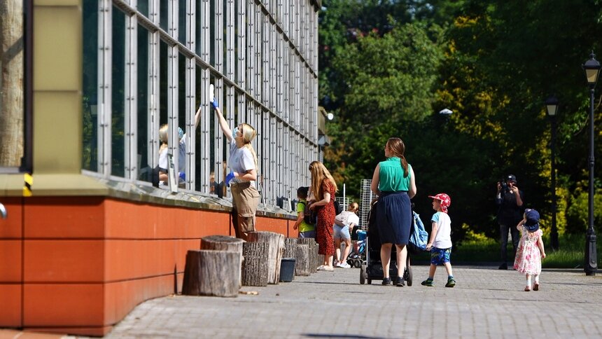 Первые посетители в зоопарке Калининграда после карантина - Новости Калининграда | Фото: Александр Подгорчук / &quot;Клопс&quot;