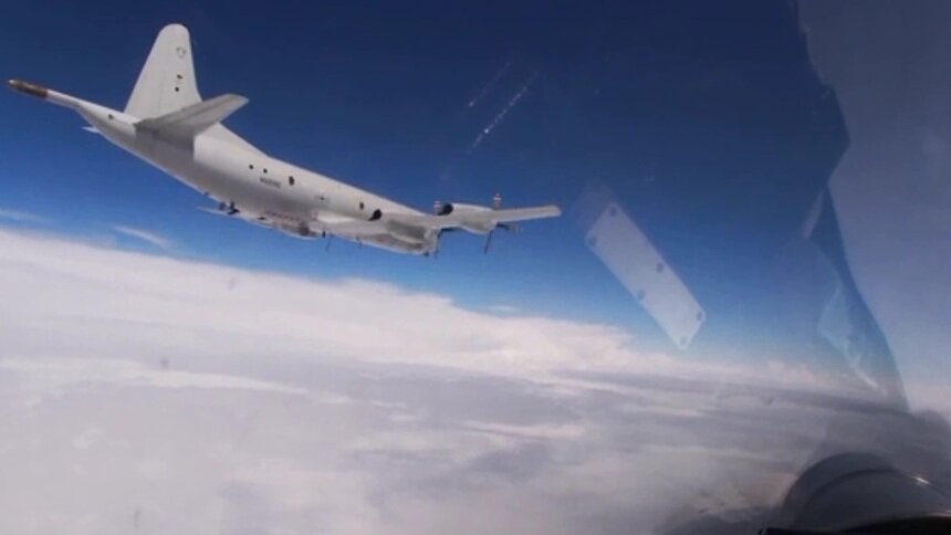 Минобороны опубликовало видео перехвата американских бомбардировщиков над Балтикой   - Новости Калининграда | Кадр видеозаписи