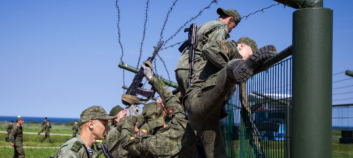 Западные войска. Запад 2021 военные учения Калининград. Запад 2021 военные учения повинково Калининградская область. Учения в Калининградской области 2021 морпехи Северного флота.