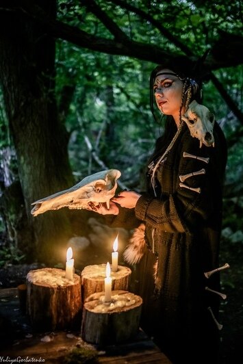 Для деревни викингов "Кауп" нашли ведьму, умеющую предсказывать будущее (фото) - Новости Калининграда | Фото: Юлия Горбатенко