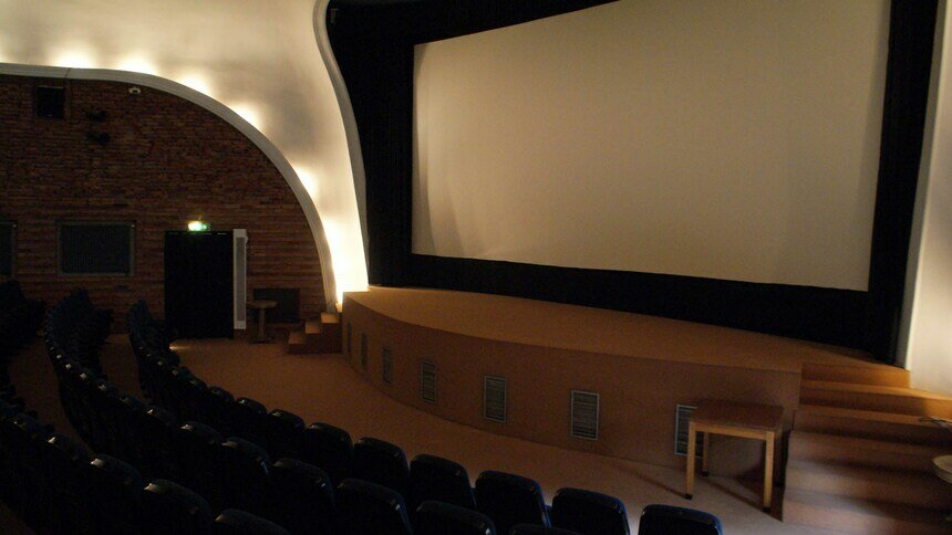 В Калининграде собираются модернизировать &quot;Зарю&quot;, а в Светлогорске — открыть новый кинотеатр - Новости Калининграда | Архив &quot;Клопс&quot;