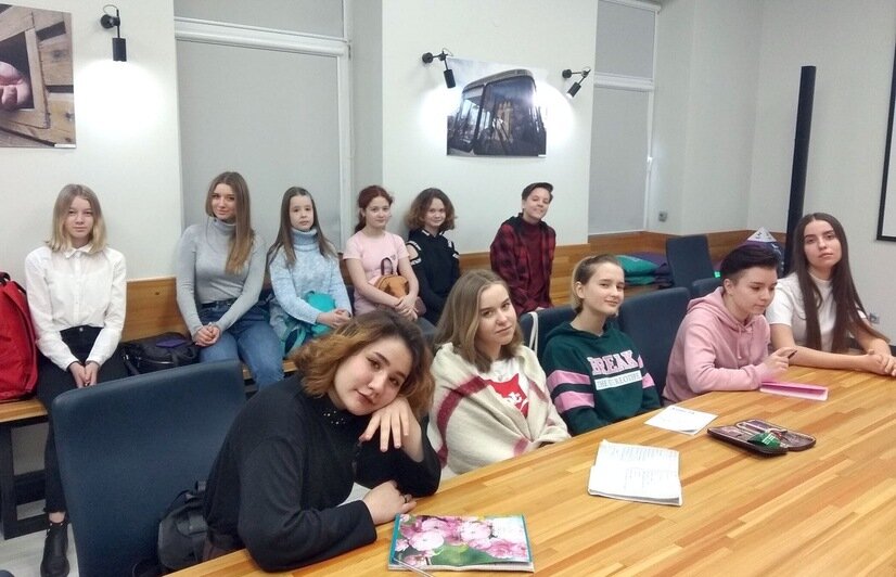 В Калининграде школьников научат основам журналистики на бесплатных курсах - Новости Калининграда | Фото: Сергей Большаков