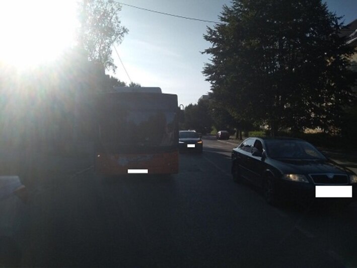 В ДТП с автобусами в Калининграде пострадали две пассажирки - Новости Калининграда | Фото: пресс-служба УМВД России по Калининградской области