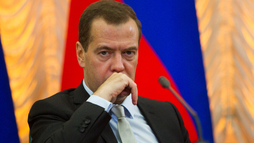 Путин предложил Медведеву должность зампредседателя Совета безопасности - Новости Калининграда | Архив &quot;Клопс&quot;