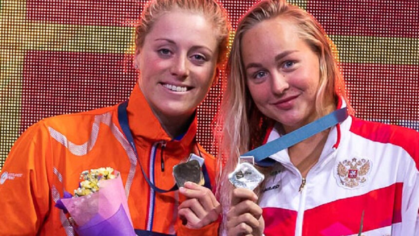Анна Егорова — справа | Фото: Всероссийская федерация плавания