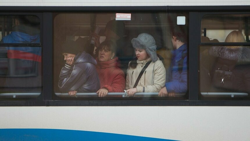 В правительстве региона рассказали, введут ли льготный проезд для студентов в автобусах - Новости Калининграда | Архив &quot;Клопс&quot;