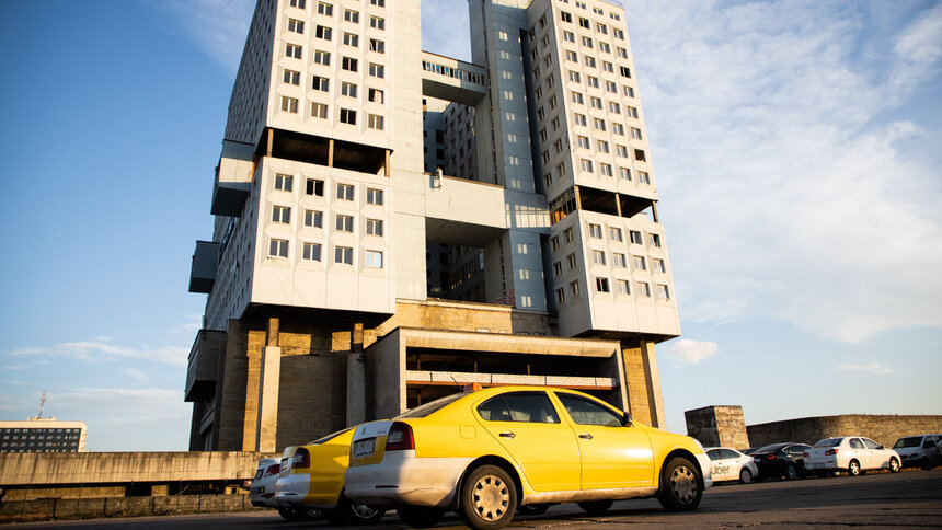 Калининградские таксисты предложили провести реформу в отрасли и повысить стоимость проезда - Новости Калининграда | Фото: Александр Подгорчук / &quot;Клопс&quot;