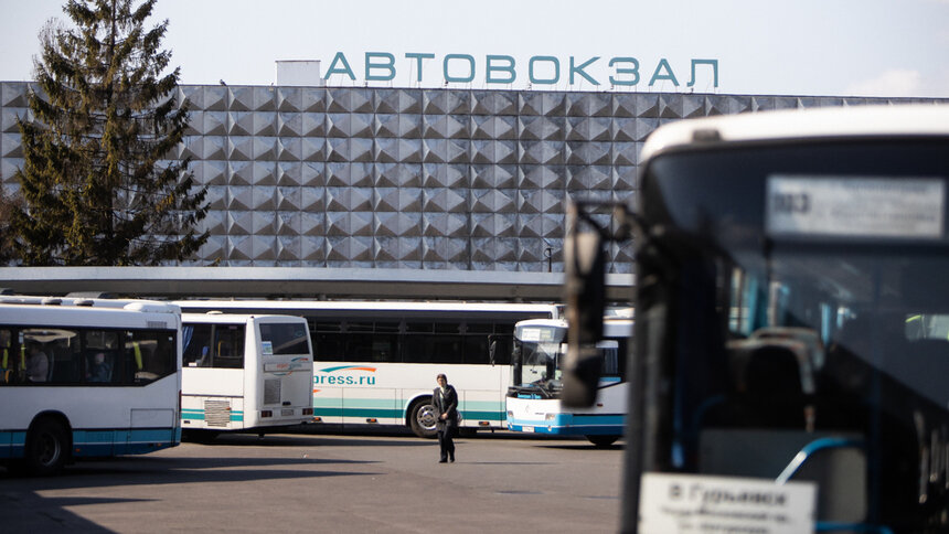 После закрытия границ автовокзал Калининграда продолжил продавать билеты на автобусы в Польшу и Литву - Новости Калининграда | Архив &quot;Клопс&quot;