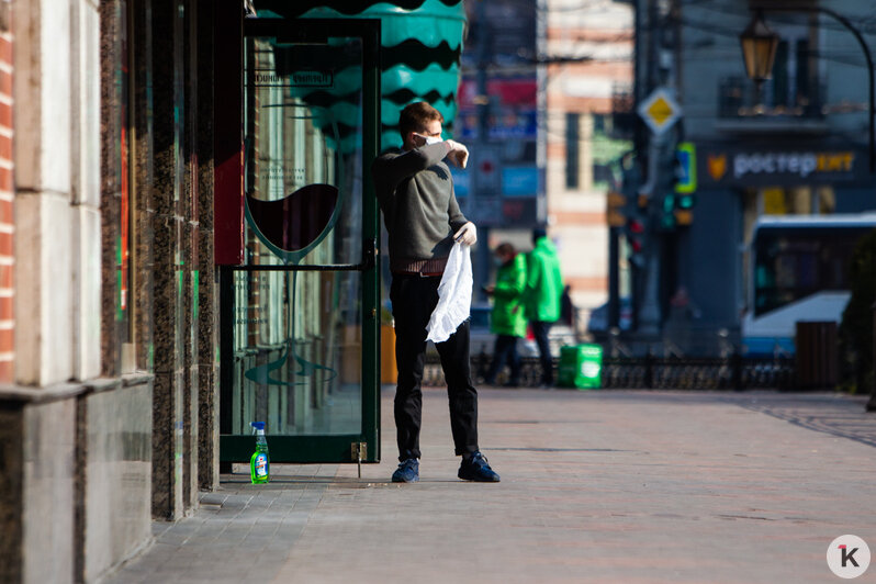 Закрытые магазины и опустевшие улицы: как Калининград борется с пандемией (фоторепортаж) - Новости Калининграда | Фото: Александр Подгорчук / &quot;Клопс&quot;