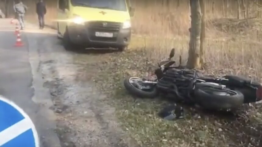 Под Светлым мотоцикл врезался во встречную легковушку (видео) - Новости Калининграда | Изображение: кадр из видео