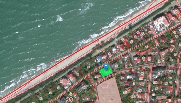 В Зеленоградске разрешили построить многоквартирный дом в 100 метрах от моря - Новости Калининграда | Скриншот кадастровой карты