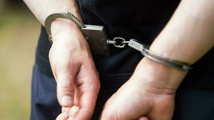 18-летний калининградец может получить 15 лет тюрьмы за закладку наркотиков - Новости Калининграда | Архив &quot;Клопс&quot;