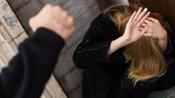 &quot;После первого избиения начинается медовый месяц&quot;: шесть вопросов психологу о домашнем насилии  - Новости Калининграда | Фото: Архив &quot;Клопс&quot;