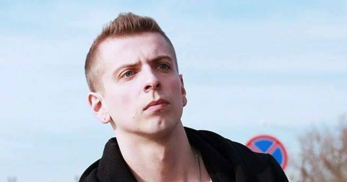 Скончался полицейский с рублевки. Скончался полицейский с рублевки. Скончался полицейский с рублевки. Полицейский с рублевки актер что помер. Скончался полицейский с рублевки.