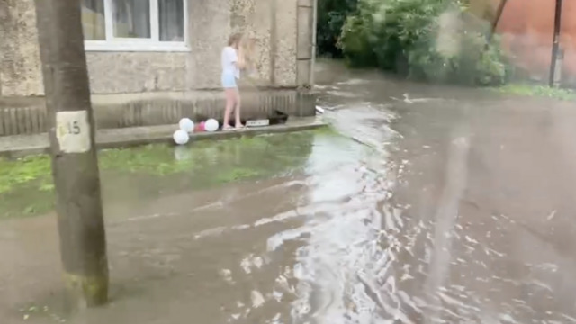 Гусев затопило после дождя (видео)