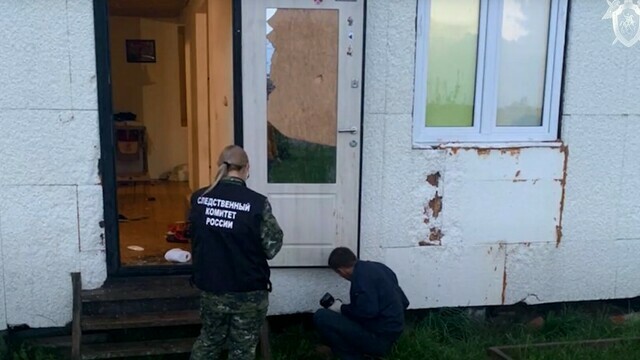 Штурм дома под Зеленоградском, где мужчина напал с топором на беременную жену (видео)