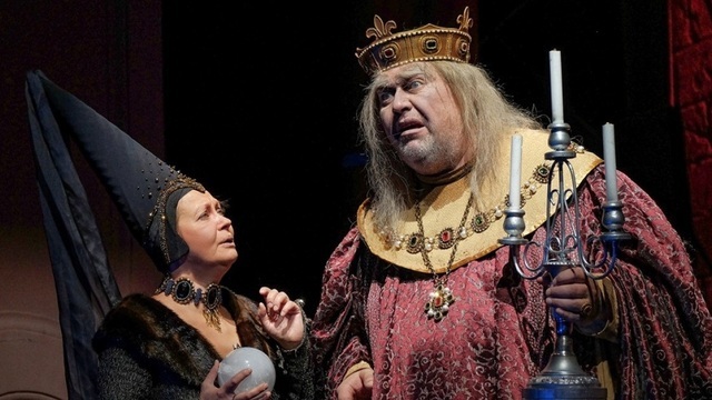 Свадьба «проклятого короля»: в калининградском драмтеатре покажут пьесу о Филиппе VI