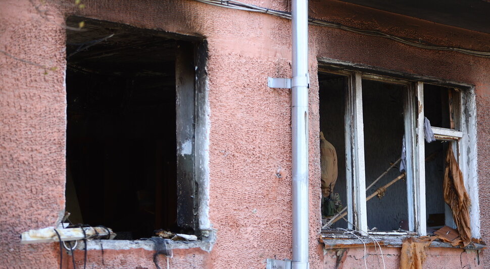 Очевидцы: на Леонова в жилом доме взорвался газ (обновлено) - Новости Калининграда