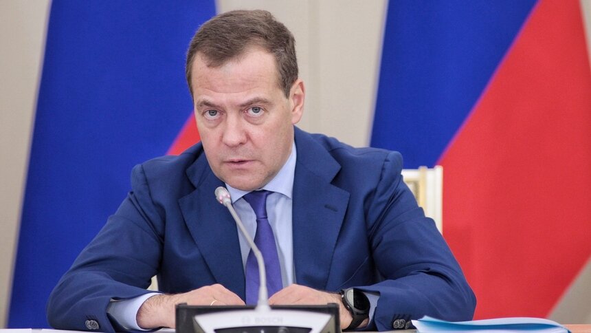 Медведев — о введении четырёхдневной рабочей недели: Мир движется в этом направлении - Новости Калининграда | Фото: архив «Клопс»