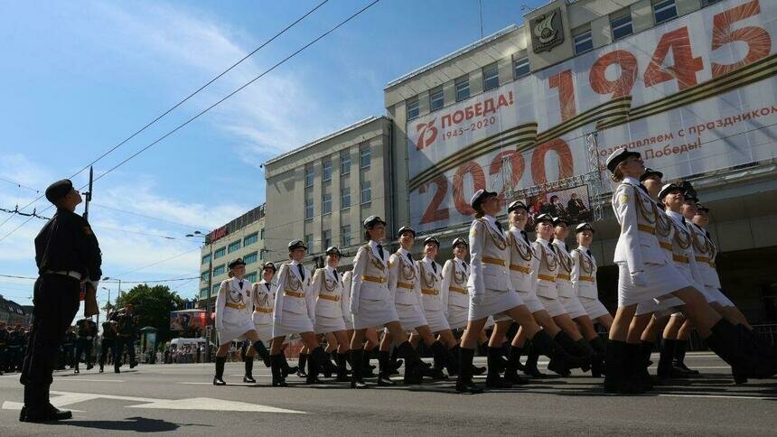 Аналитики выяснили, сколько россиян будут смотреть трансляцию парада Победы - Новости Калининграда | Архив «Клопс» 