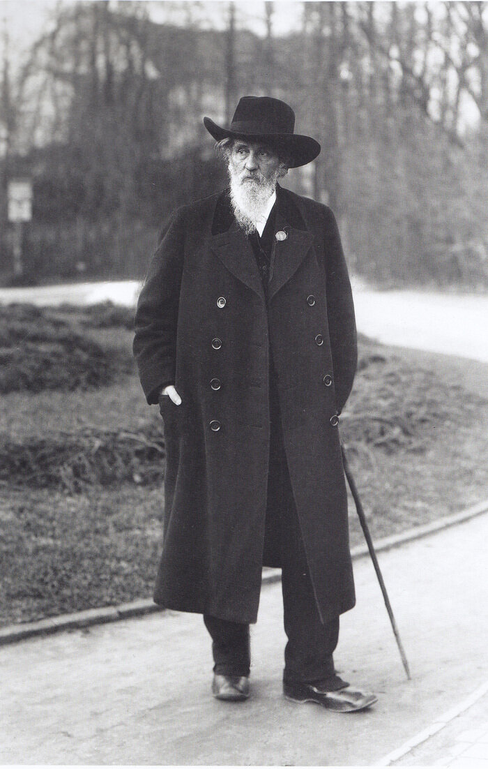 Герман Клаасс на Главной аллее зоопарка | Фотография 1911 года