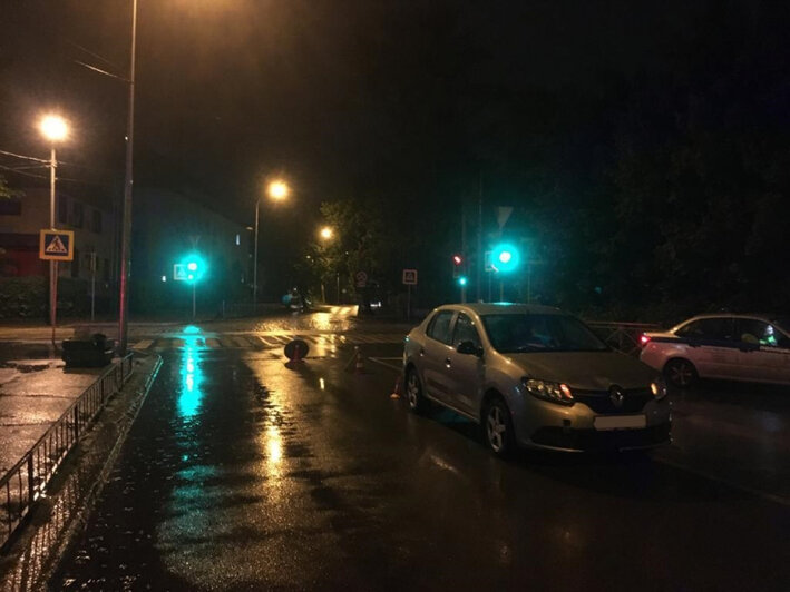 Не увидел пешехода: в Калининграде Renault сбил мужчину на «зебре» - Новости Калининграда | УМВД по Калининградской области