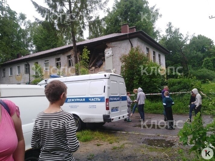 В посёлке Долгоруково в жилом доме взорвался газ, есть пострадавший - Новости Калининграда | Фото очевидца