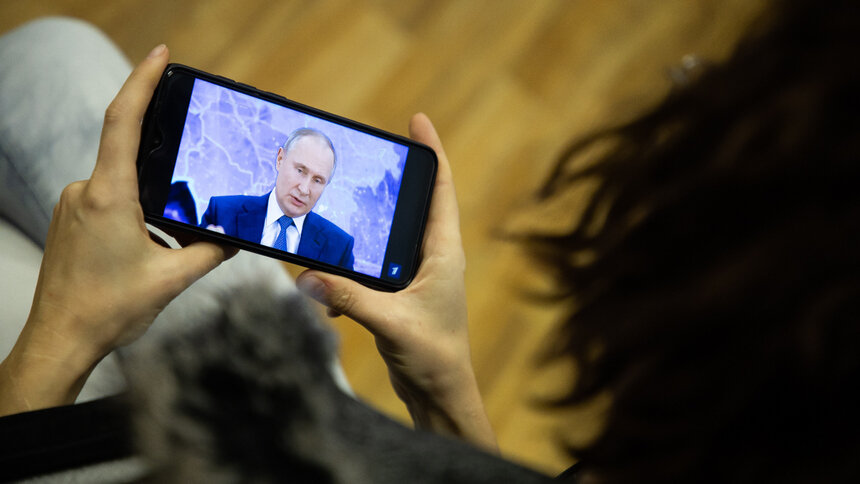 Путин рекомендовал губернаторам минимум раз в год проводить прямую линию с жителями - Новости Калининграда | Фото: архив «Клопс»