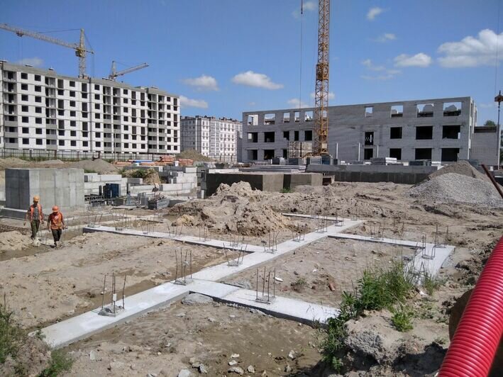 В Калининграде строительство двух детских садов и школы идёт с отставанием по срокам - Новости Калининграда