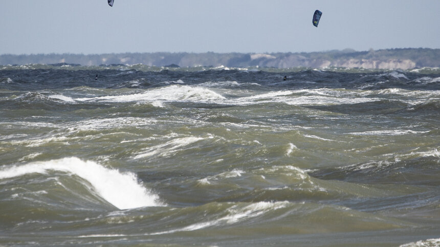 В Балтийске из-за сильного ветра запретили купаться в море - Новости Калининграда | Фото: архив «Клопс»