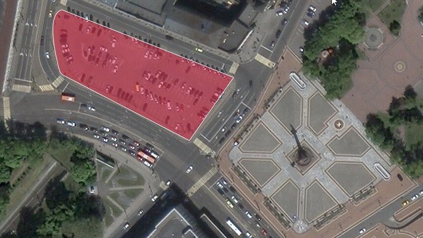 Красным цветом отмечено место, где будет проходить ярмарка | Иллюстрация: Глеб Бобыльков / «Клопс»