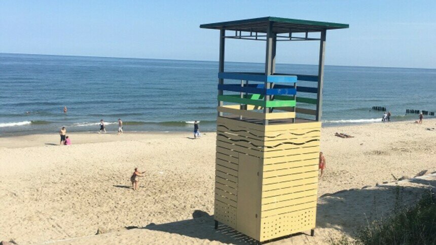 На пляже Зеленоградска установили ещё две спасательные вышки - Новости Калининграда | Фото с сайта администрации городского округа
