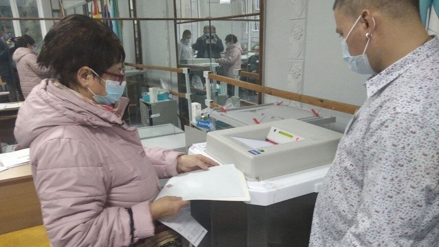 «Сегодня народу было меньше в два раза»: как прошёл второй день голосования в Калининграде - Новости Калининграда | Фото: «Клопс»