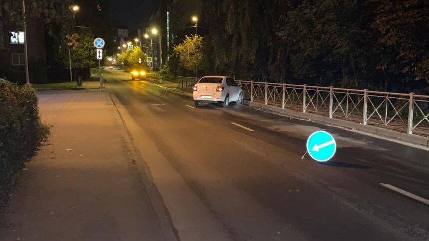 Водителю стало плохо за рулём: в Калининграде BMW вылетел на встречку и врезался в другую машину - Новости Калининграда | Фото: ГИБДД региона