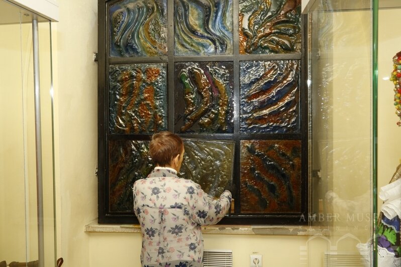 В Музее янтаря отреставрировали фрагменты витражных окон (фото) - Новости Калининграда | Фото: ГБУК &quot;Музей янтаря&quot;