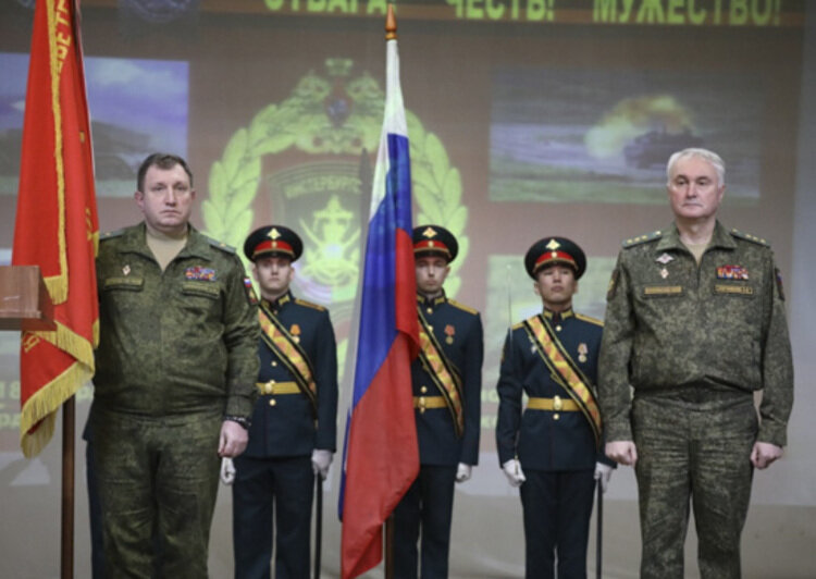 Армейскому корпусу Балтфлота передали историческое знамя - Новости Калининграда | Фото: пресс-служба Западного военного округа