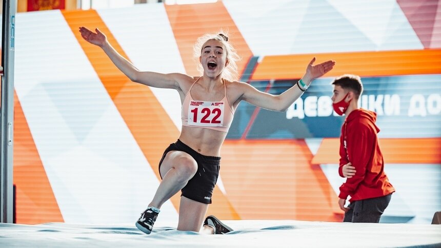 Калининградская спортсменка установила рекорд по прыжкам в высоту - Новости Калининграда | Фото: пресс-служба администрации Калининграда