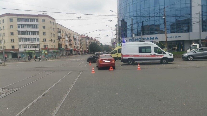 В Калининграде произошло ДТП с участием скорой - Новости Калининграда | Фото: Пресс-служба УМВД