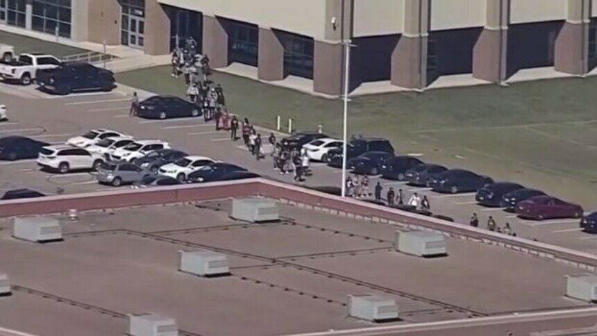 В техасской школе произошла стрельба  - Новости Калининграда | Фото: скриншот с видео NBC