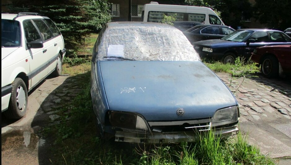 Их оставили умирать: мэрия нашла в Калининграде больше 40 брошенных машин (фото) - Новости Калининграда | Фото: администрации Калининграда