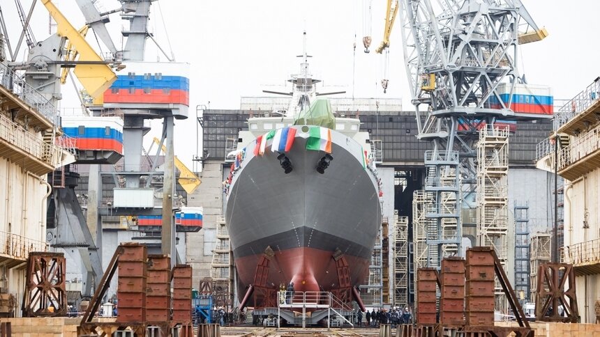В Калининграде спустили на воду фрегат, построенный для ВМС Индии - Новости Калининграда | Фото: сайт ОСК