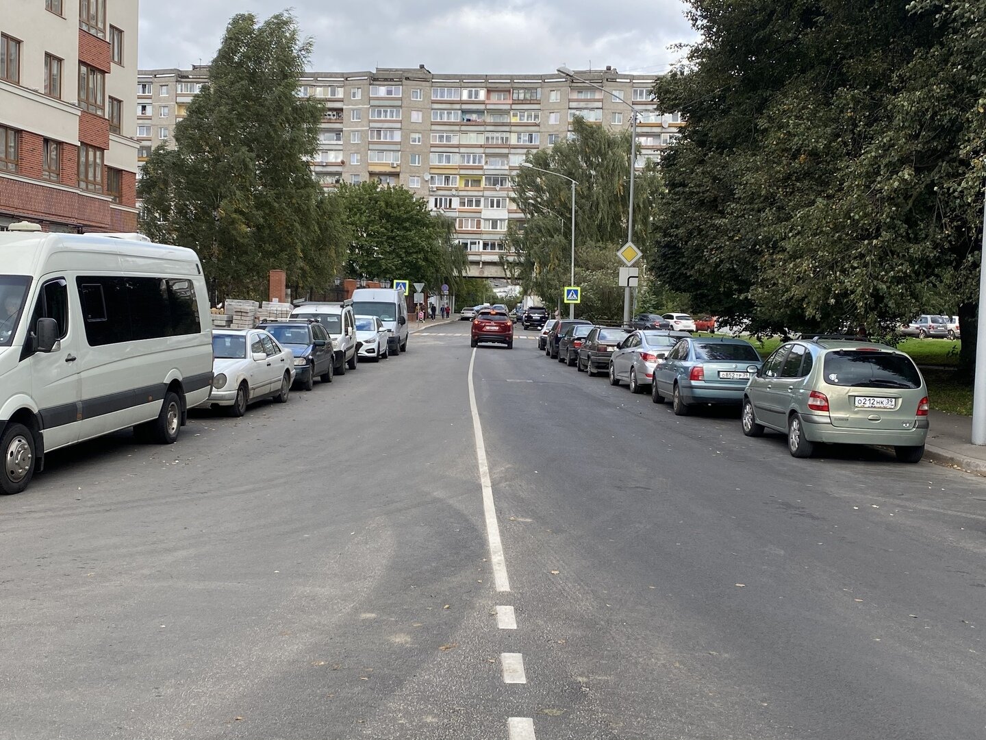 В Калининграде из-за стёршейся разметки вновь стали эвакуировать машины с  Клинической - Новости Калининграда