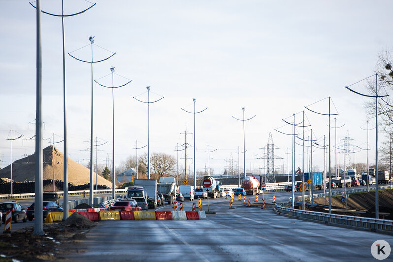 Почему закрыли трассу. Перекрыли трассу. Почему закрыли трассу. Тазовском фациальном район. Почему закрыли трассу.