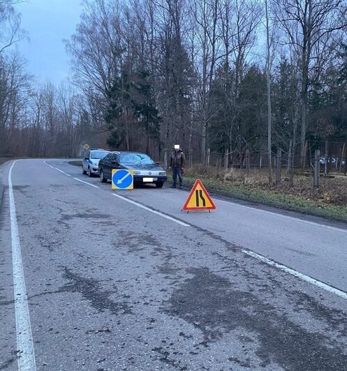 В Черняховске автомобиль сбил пешехода, переходившего дорогу не по «зебре» - Новости Калининграда | Фото: ГИБДД региона