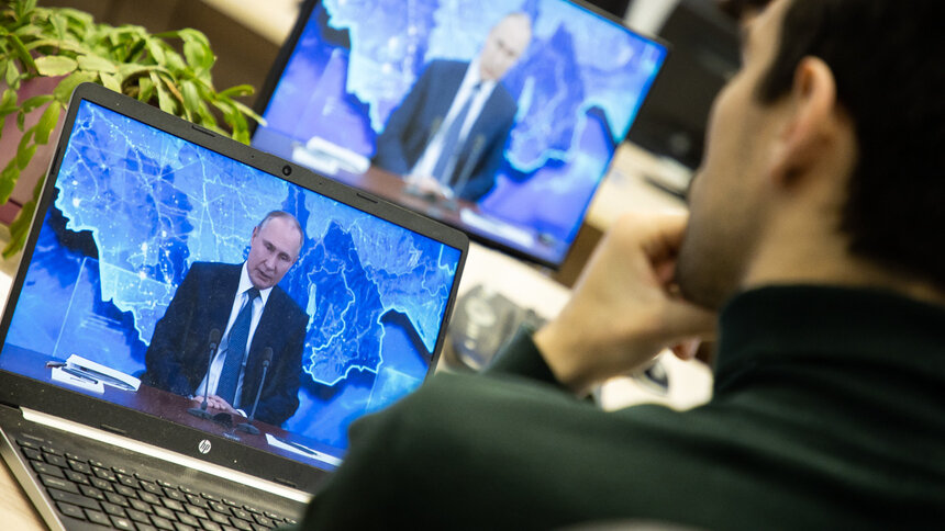 «Добавить немного деньжат»: Путин пообещал пересмотреть программу грантов молодым учёным - Новости Калининграда | Фото: архив «Клопс»