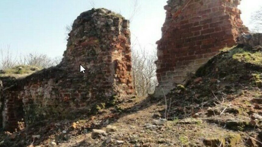 Руины замка  | Фото:  скриншот google карты