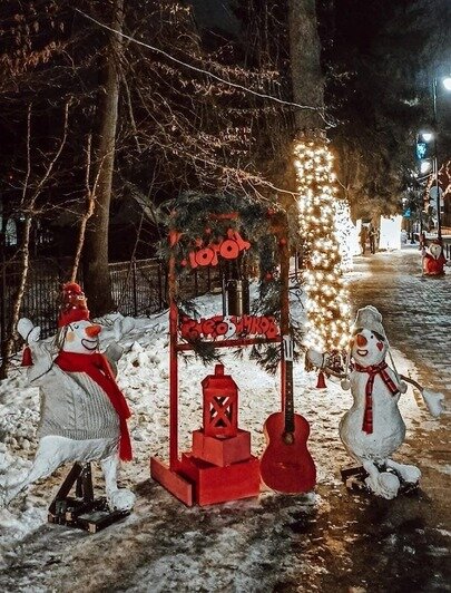 В Светлогорске появилась аллея снеговиков (фото) - Новости Калининграда | Фото: Серафима Москаева
