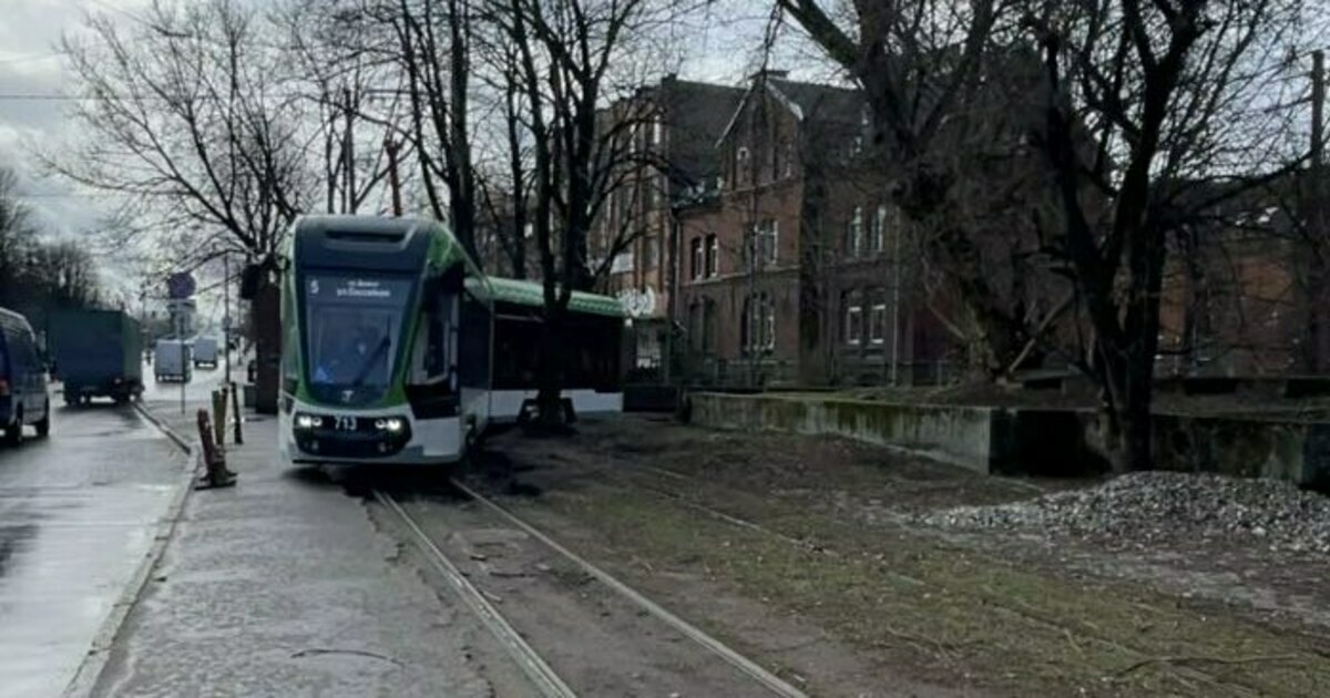 Клопс калининград последние. Калининград часы. Новости Калининграда Клопс. Клопс Калининград последние новости сегодня.